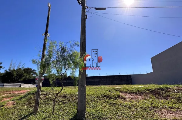 Terreno para venda em condomínio- Vila Yara