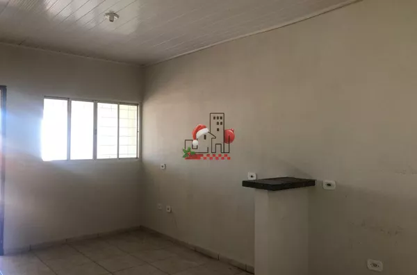 Casa à venda- Jardim Monte Cristo