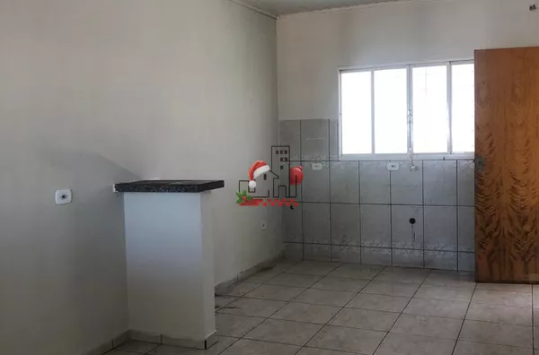 Casa à venda- Jardim Monte Cristo