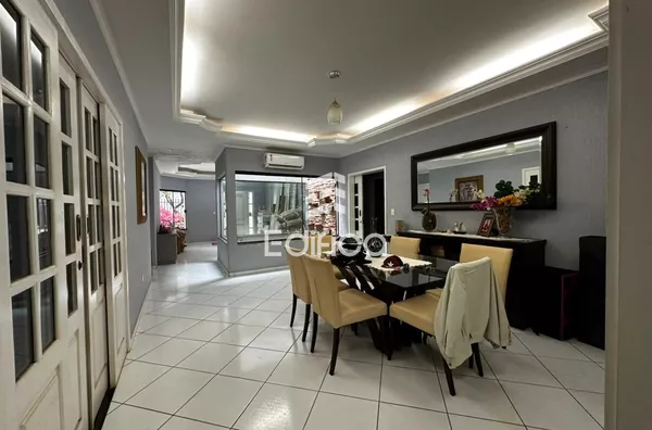 Casa para venda, 4 quarto(s),  Jardim Santos Dumont, Paranavaí