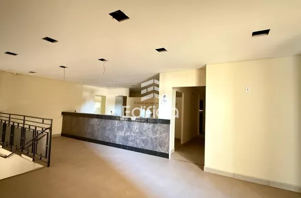Sala comercial em andar para aluguel, Centro, Paranavaí