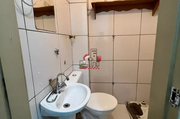 Sala comercial em andar para aluguel,  Centro, Paranavaí