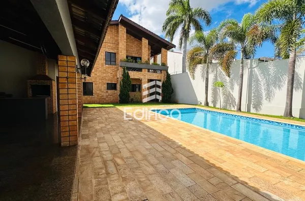 Sobrado para venda, 3 suíte(s), Paranavaí