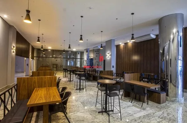 Sala comercial em andar para venda, Maringá