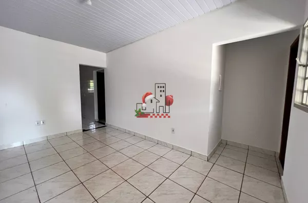 CASA EM ALTO PARANÁ COM 03 QUARTOS À VENDA