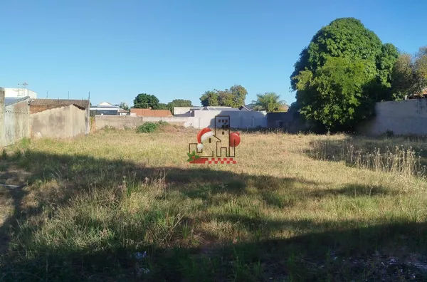 Terreno à venda- Centro da cidade