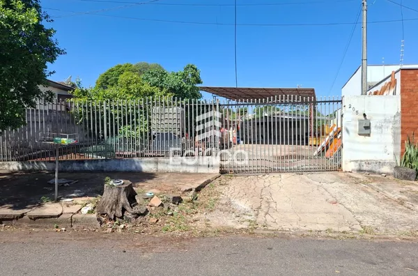 Terreno com barracão para venda,  Jardim Aeroporto, Paranavaí