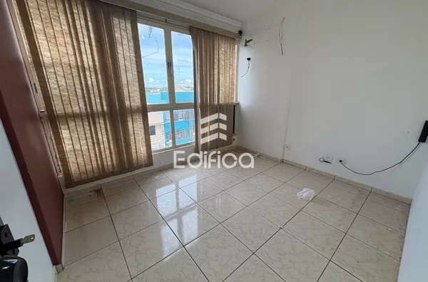 Sala comercial em andar para aluguel,  Centro, Paranavaí