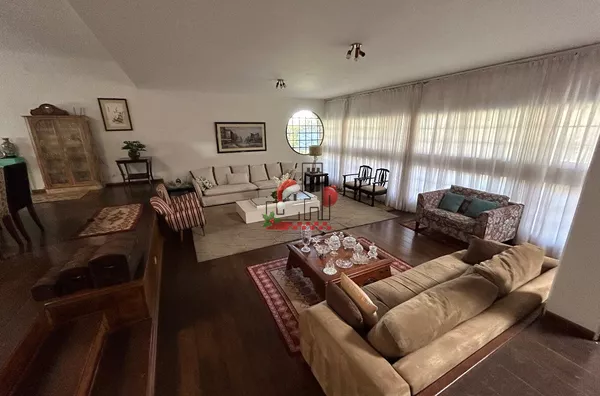 Casa comercial para aluguel- Centro