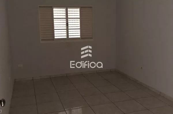 Casa à venda- Jardim Maravilha