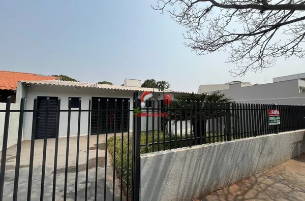 Casa Residencial/Comercial para locação e venda no Jardim Santos Dumont, Paranavaí