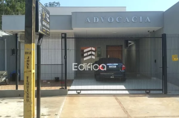 Casa à venda no Jardim Ipê, Paranavaí