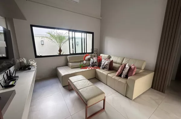 Casa em condomínio à venda