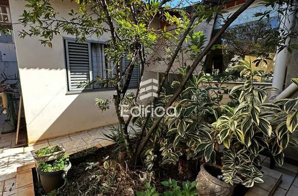 Casa para venda, 7 quarto(s),  Vila São Vicente, Paranavaí