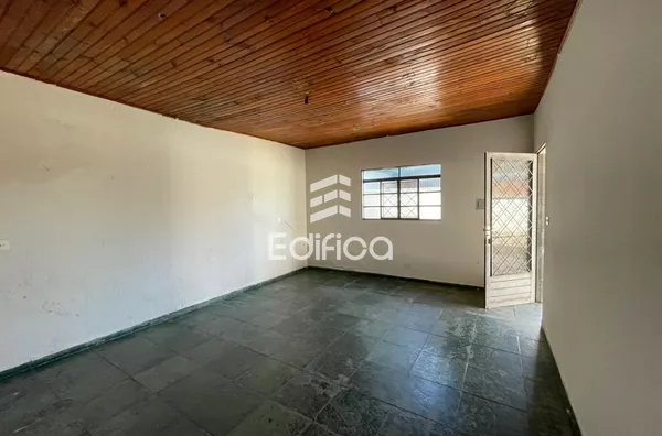 Casa para aluguel- Centro