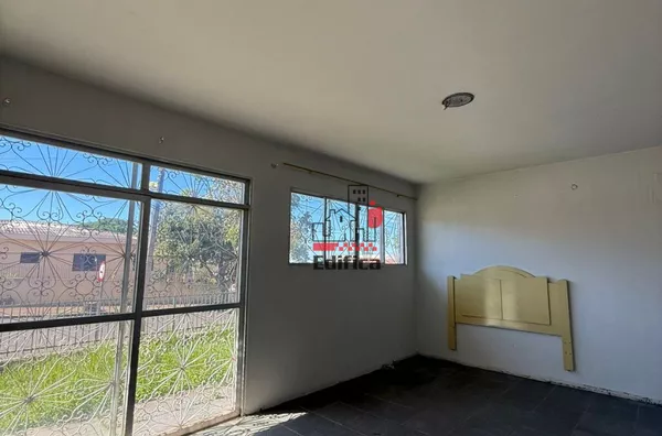 Casa para venda, 5 quarto(s),  Centro, Paranavaí