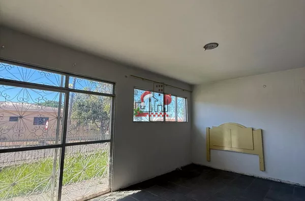 Casa para venda, 5 quarto(s),  Centro, Paranavaí