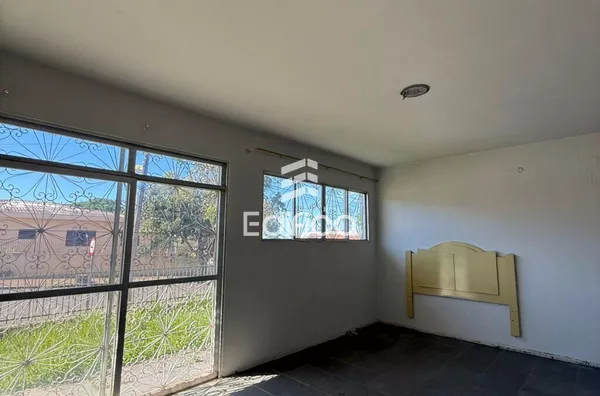 Casa para venda, 5 quarto(s),  Centro, Paranavaí