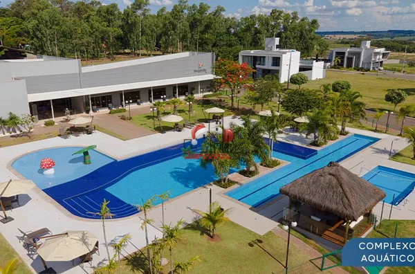 Terreno em condomínio à venda 