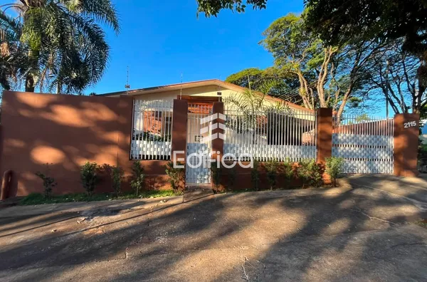Casa à venda