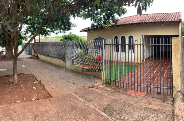 IMÓVEL À VENDA EM MARINGÁ