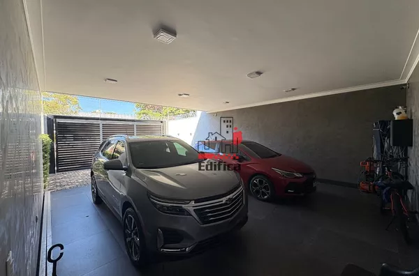 Casa à venda- Centro, Paranavaí