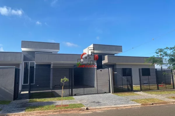 Casa à venda em esquina 