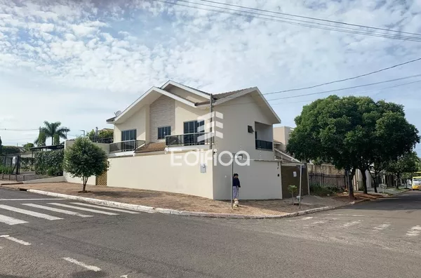 Sobrado para aluguel,  Jd. Ouro Branco, Paranavaí