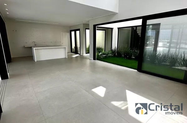 PARATEHY NORTE - CASA ASSOBRADADA