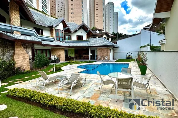 JARDIM DAS COLINAS - CASA ASSOBRADADA