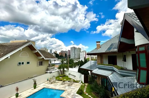 JARDIM DAS COLINAS - CASA ASSOBRADADA