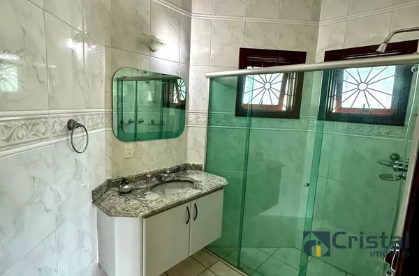 JARDIM DAS COLINAS - CASA ASSOBRADADA