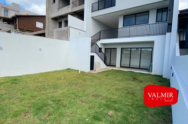 À VENDA CASA NO FRARON 