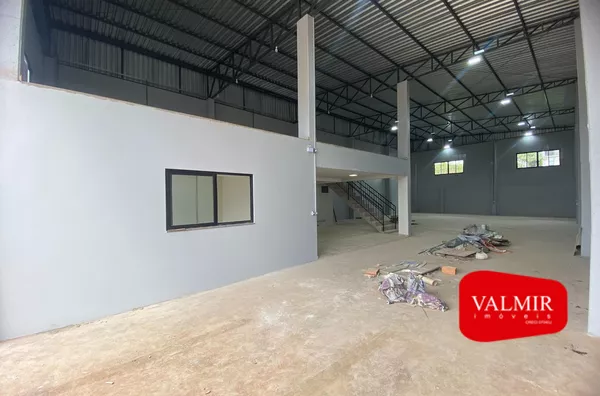 BARRACÃO COMERCIAL - BAIRRO FRARON