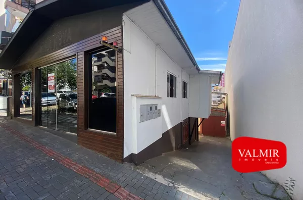 BARRACÃO COMERCIAL - BAIRRO CENTRO