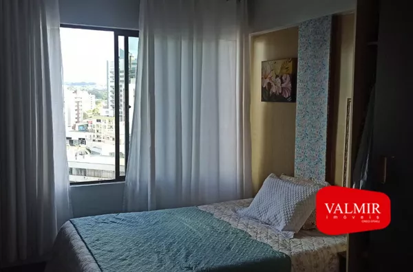 À VENDA NO CENTRO - EDIFÍCIO RESIDENCIAL VERISSIMO RIZZI