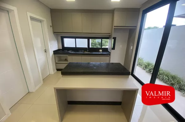 SOBRADO RESIDENCIAL - BAIRRO LA SALLE