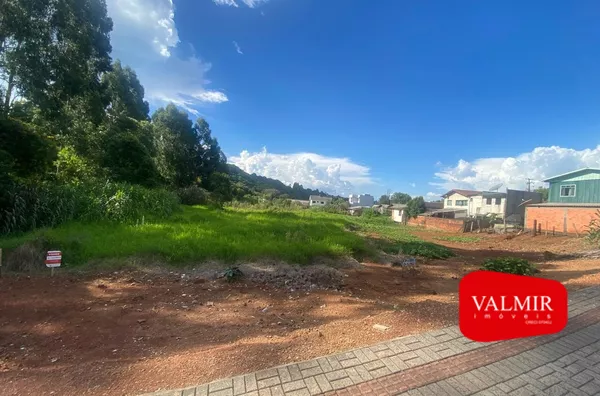 À VENDA NO PINHEIRINHO