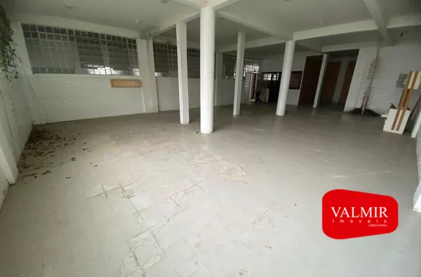 BARRACÃO COMERCIAL - BAIRRO CENTRO