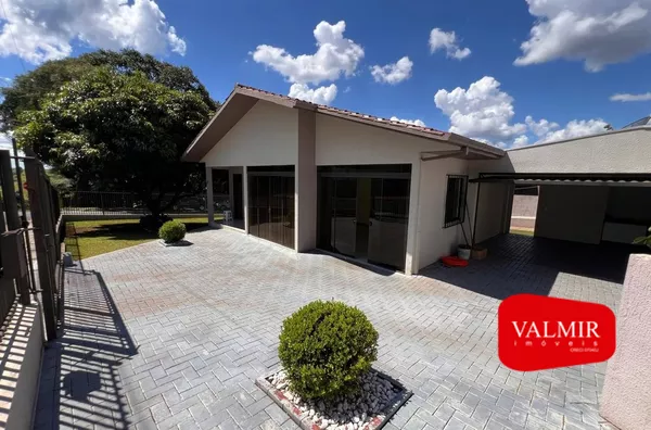 À VENDA CASA NO SAMBUGARO 