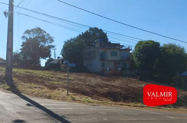 À VENDA NO MENINO DEUS 