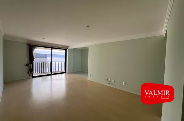 APARTAMENTO À VENDA