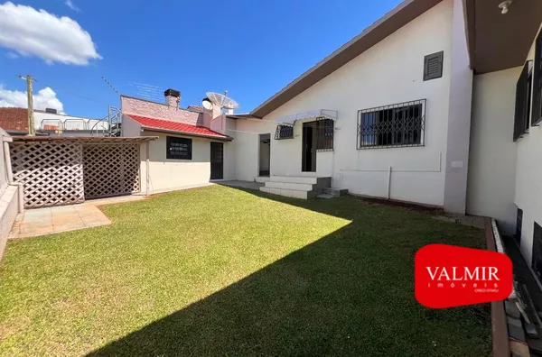 À VENDA CASA NO SAMBUGARO 