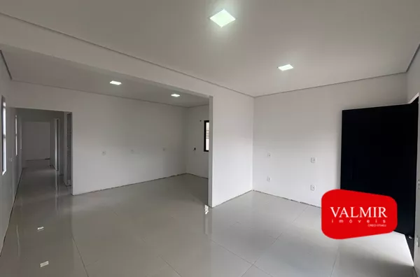 À VENDA NO PINHEIRINHO