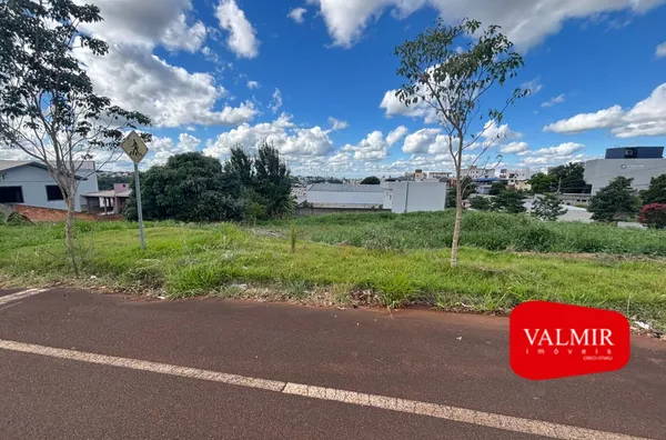 À VENDA NO PINHEIRINHO