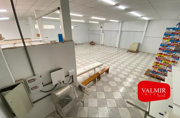 PARA LOCAÇÃO NO MORUMBI - COMERCIAL