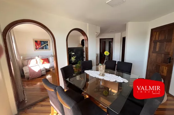 À VENDA NO CENTRO - EDIFÍCIO OSVALDO BUKOVSKI