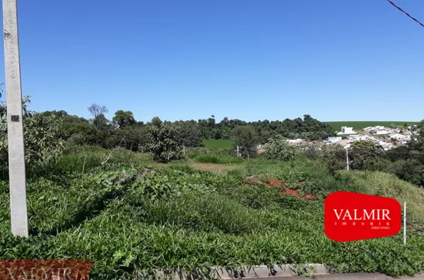 À VENDA NO BAIRRO FRARON