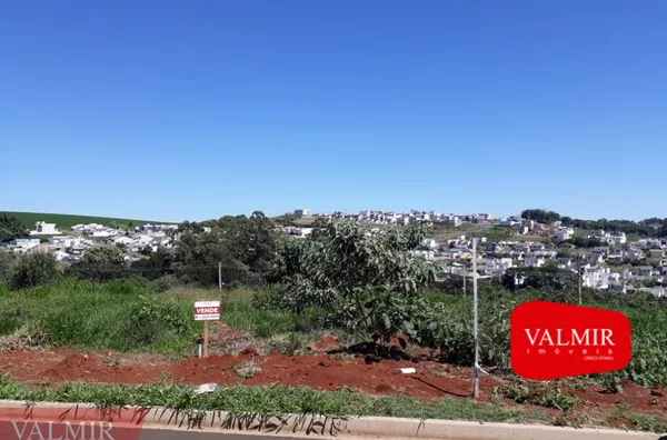 À VENDA NO BAIRRO FRARON