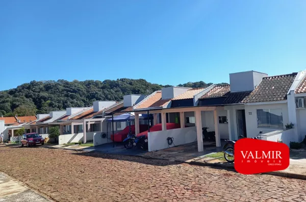 À VENDA NO PINHEIRINHO 